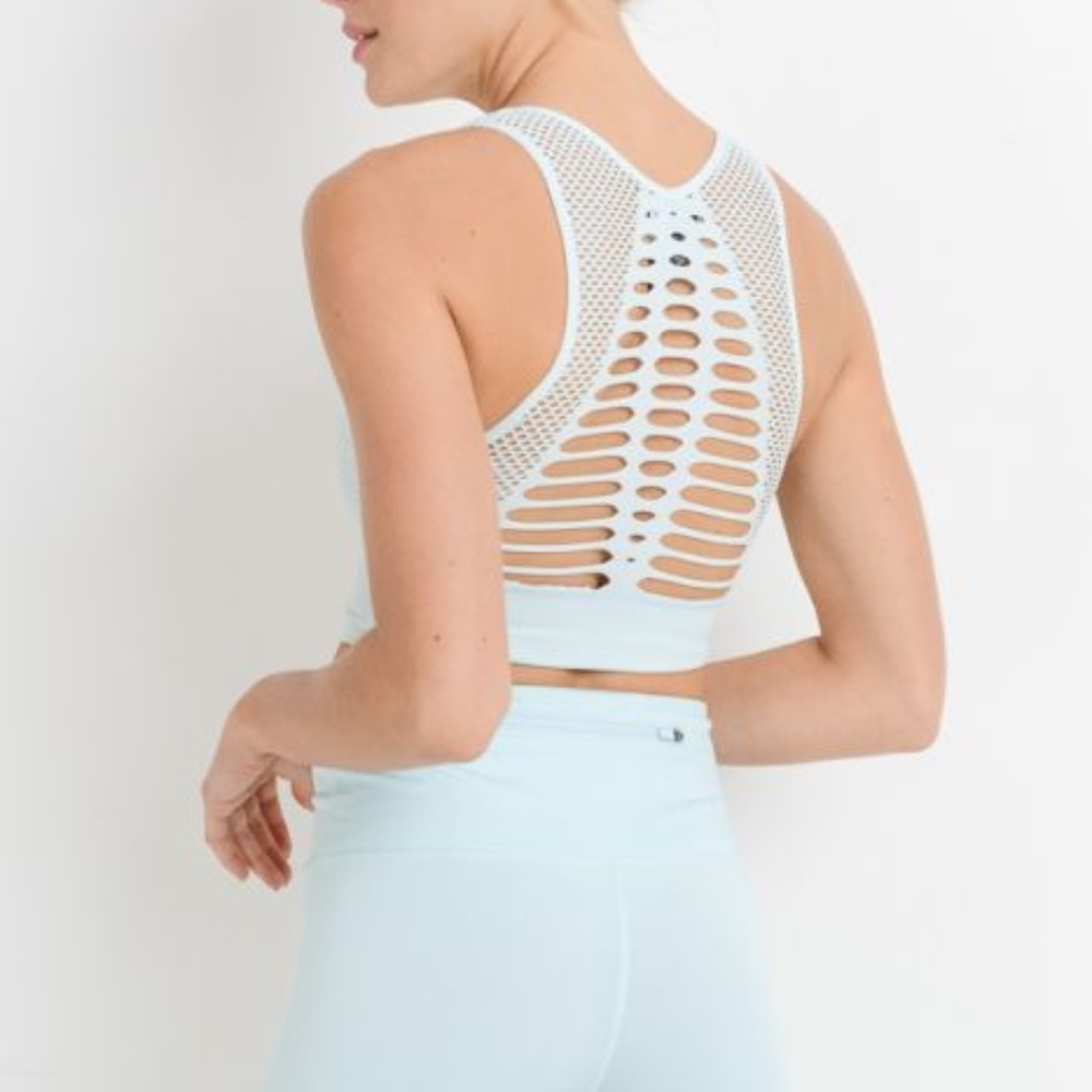 NWT Laser Cut Seamless Sports Bra